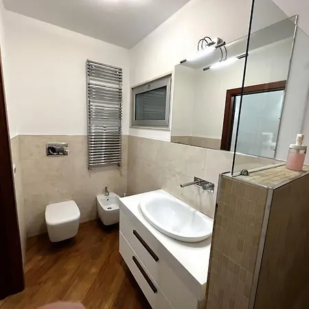 Apartment La Casa Di Lucrezia Bari